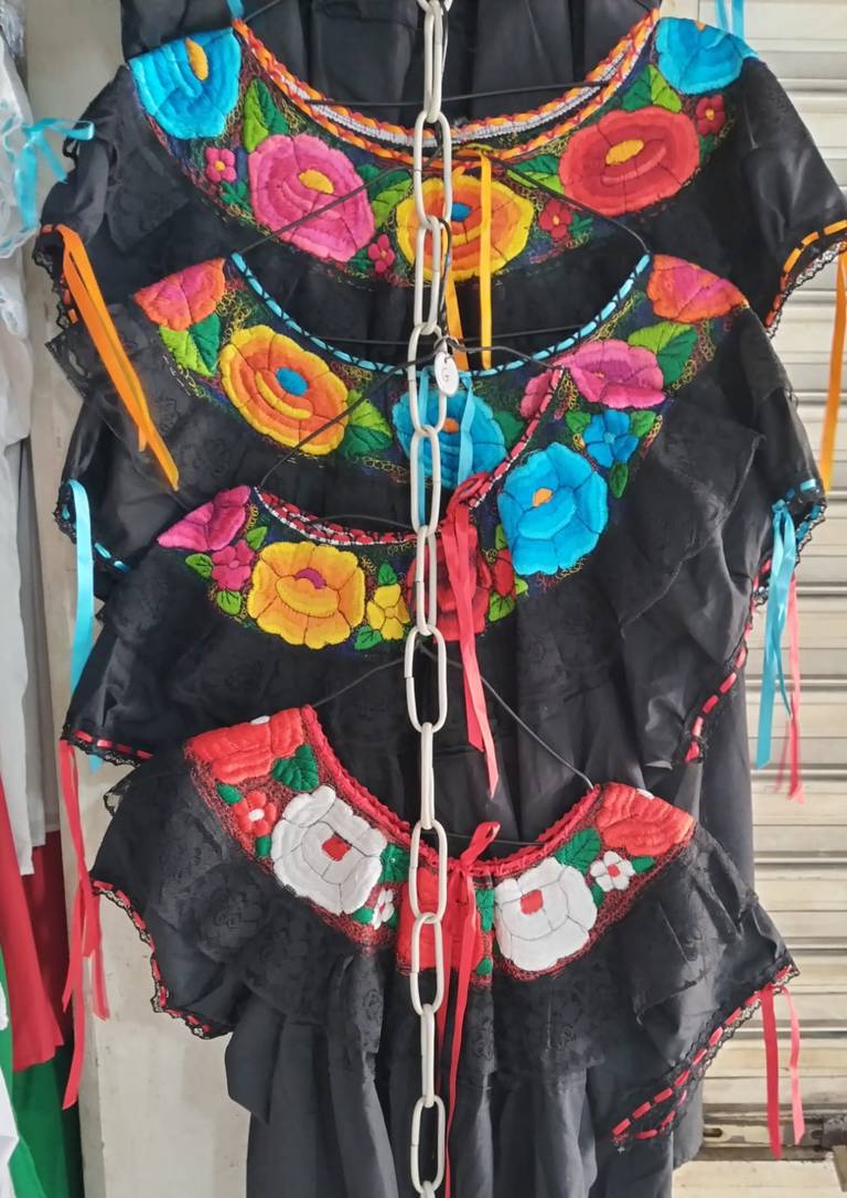 Fabricación del traje de chiapaneca, vestimenta que representa a Chiapas -  El Heraldo de Chiapas | Noticias Locales, Policiacas, sobre México, Chiapas  y el Mundo